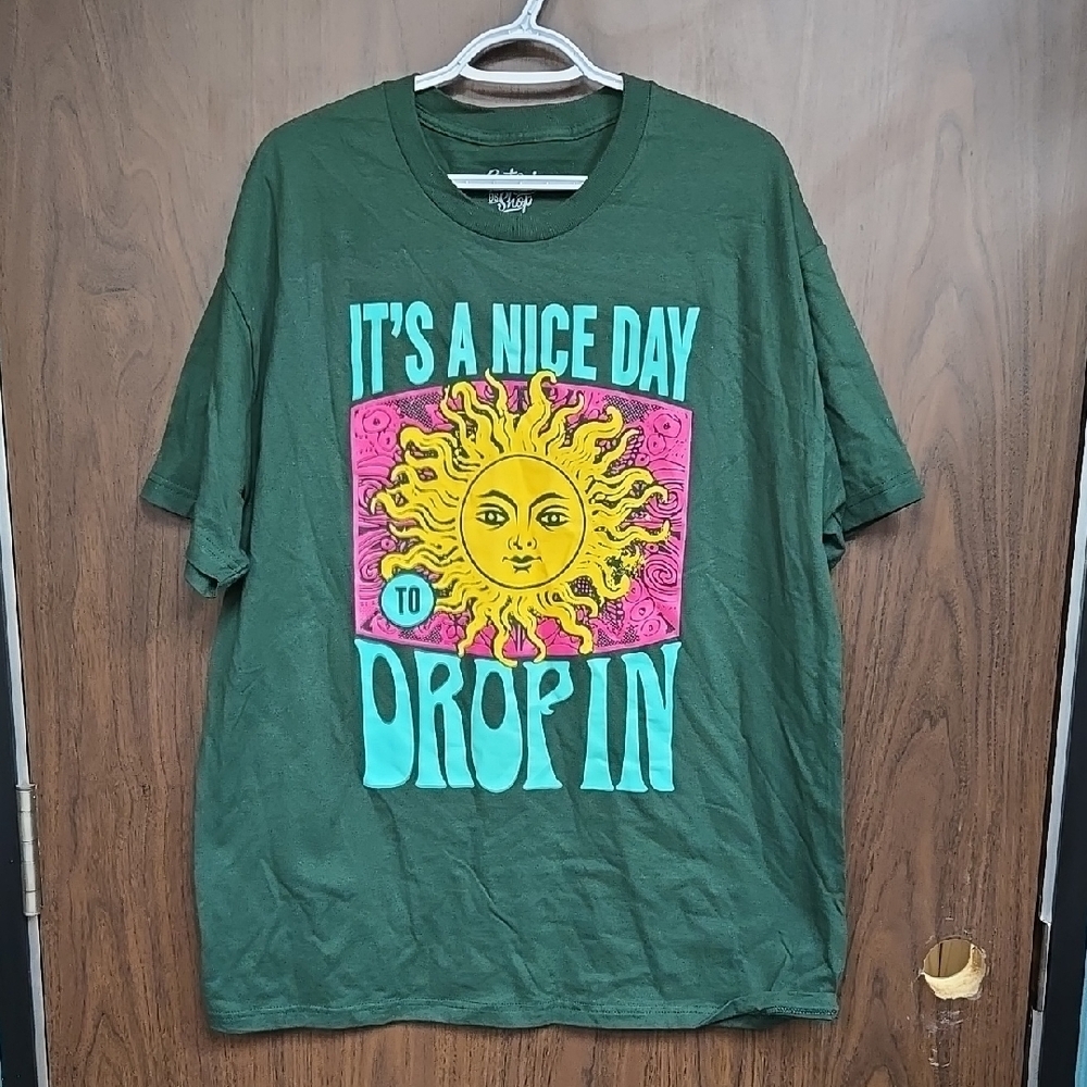East Side 98 Shop Size XXL Forest Green Graphic T-Shirt
